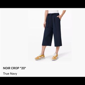 LULULEMON Cropped Wide-leg Pants, Size 10